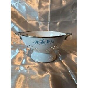 vintage enamelware colander